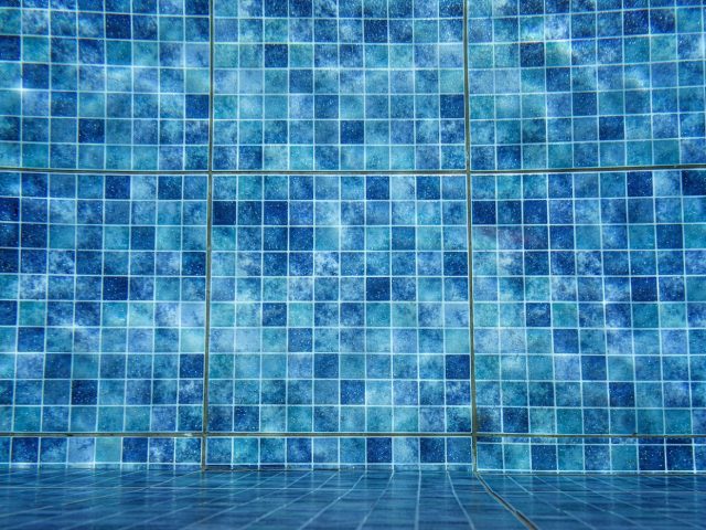 pH 7,2–7,6 et TAC 80–120 mg/L pour piscine