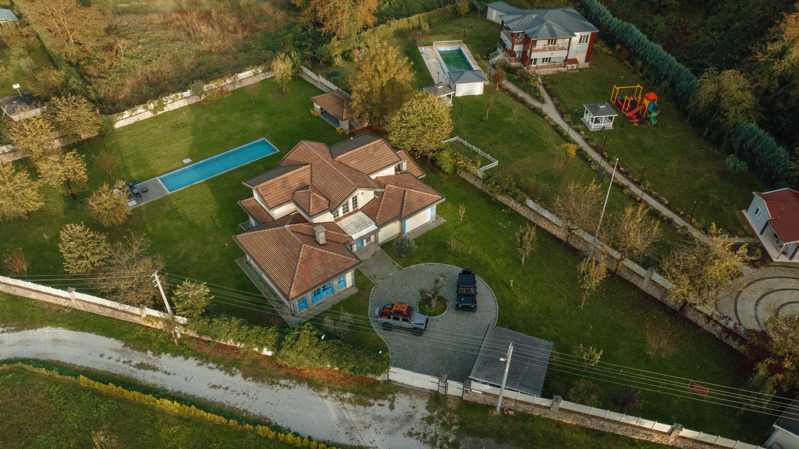 Pisciniste à Bordeaux : construction, rénovation et garanties