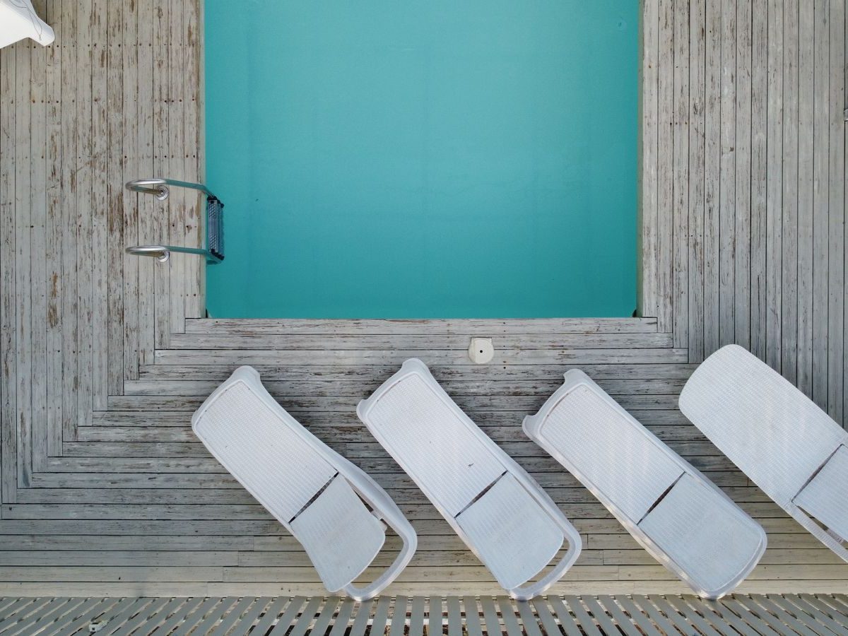 Piscines hors-sol : le piège fiscal à éviter cet été