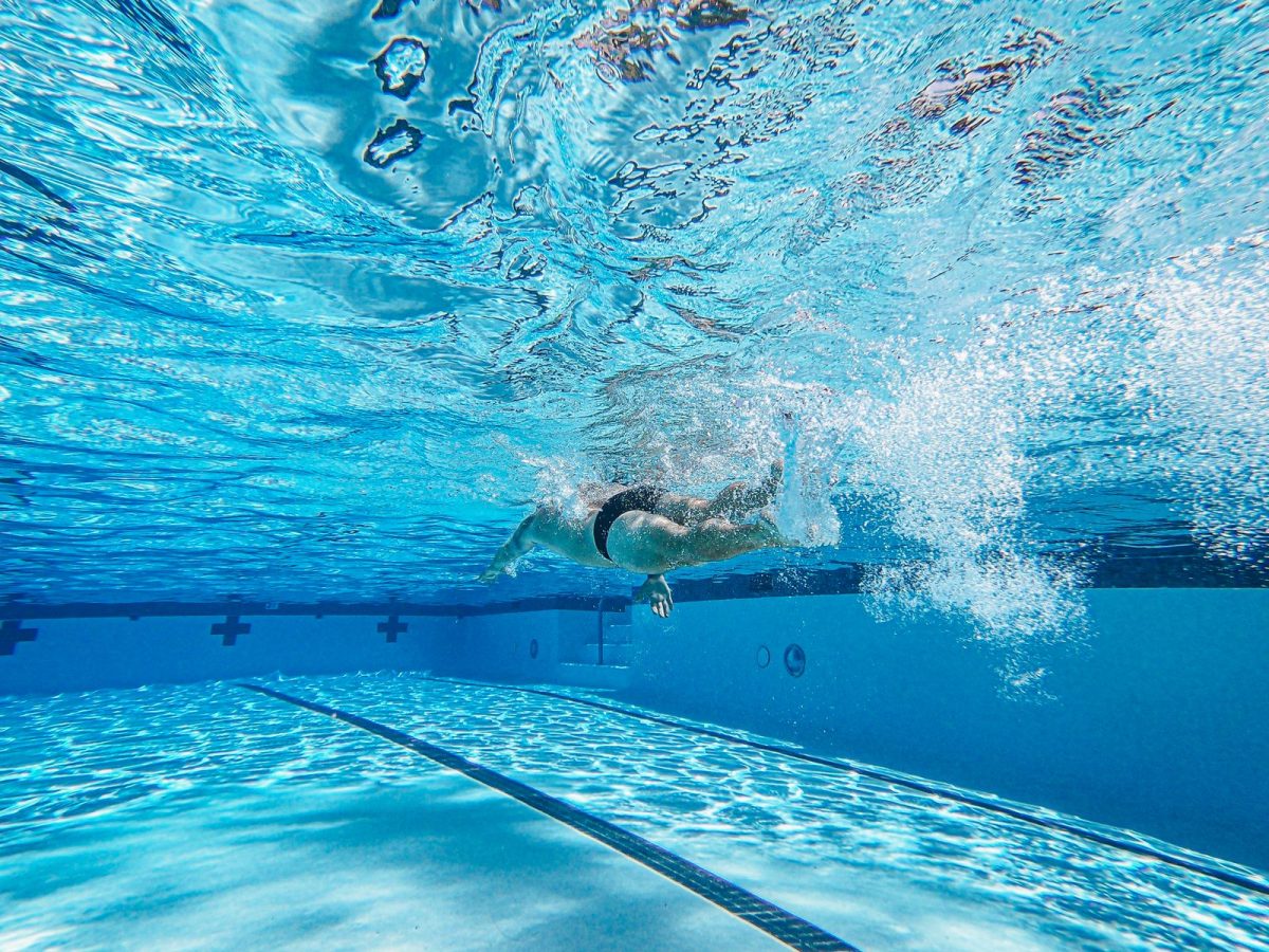 Comment l&rsquo;aspirateur robot Roborock simplifie l&rsquo;entretien de votre piscine ?
