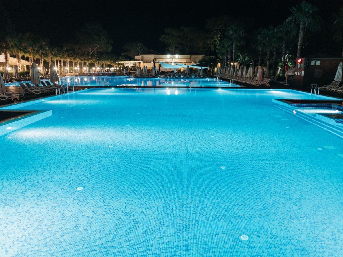 Les nouvelles tendances en matière d&rsquo;éclairage pour piscines