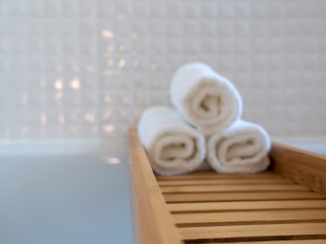 Profiter des remises sur les accessoires pour spa gonflable : nos conseils pratiques
