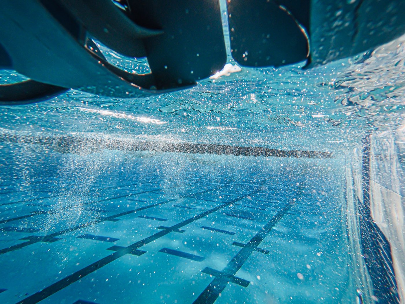 Volet roulant piscine : types, prix et conformité NF P90‑308